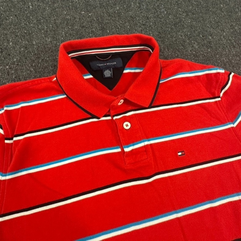 Tommy Hilfiger Mens 2 button Polo Shirt Preppy American Cool Size Large
